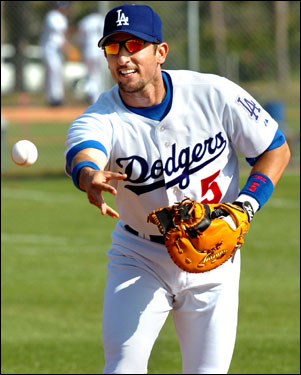 Los Angeles Dodgers first baseman Nomar Garciaparra works out