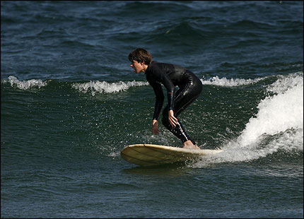 hampton surfing beach around globe read