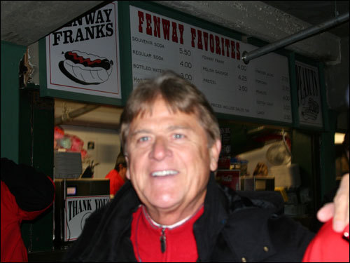 Boston Red Sox - World Series Game 2: The scene - Boston.com