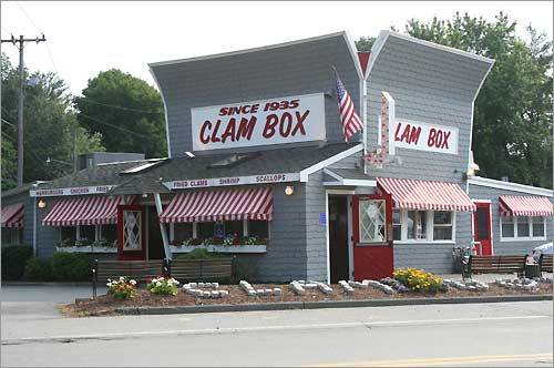 Clam Box, Ipswich If a debate rages on the North Shore over who has the best clams, the Clam Box seems to always be in the discussion. Housed in a structure that aims to appear like the container in which you might enjoy your meal, the portions at the Clam Box are often celebrated as generous. Be prepared to wait, as the shack can get slammed during busy summer hours. 246 High St., Ipswich, www.ipswichma.com/clambox/index.htm