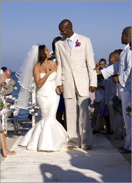 Ray Allen and longtime girlfriend Shannon Walker Williams finally made it official, tying the knot in an intimate ceremony on Martha's Vineyard over the weekend.