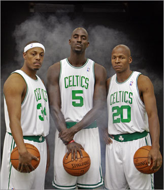 (Left to right) Paul Pierce, Kevin Garnett and Ray Allen posed for a picture.