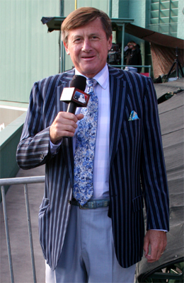TBS sideline reporter and clothes horse Craig Sager was ready to go live before the game.