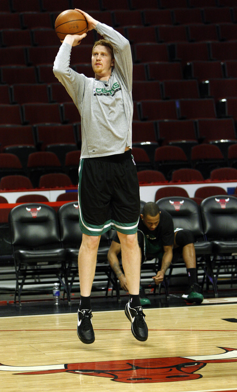Brian Scalabrine took some practice shots before Thursday's game in Chicago. Scalabrine was activated to take the roster spot vacated by the injured Leon Powe.