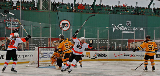 The Flyers celebrated the second-period goal that gave them a 1-0 lead.