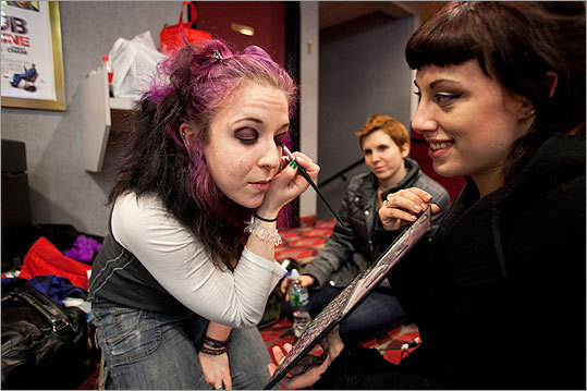 Full Body Cast member Jessicalee Annis (left), got into character with the help of Elizabeth O'Toole (right) before the show.