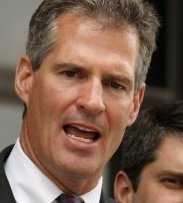 Scott Brown is backing an exemption that would allow banks to continue to invest capital in hedge funds.