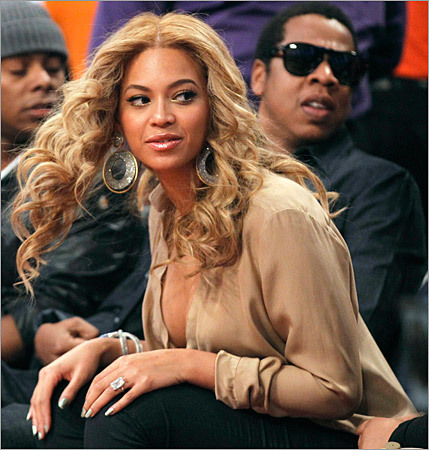 Rapper Jay-Z and singer Beyonce Knowles attended the NBA All-Star game.