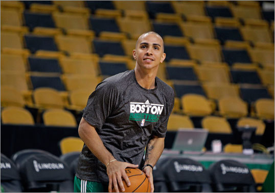 Carlos Arroyo The 6-2, 200-pound guard didn't get any playing time against Miami despite intimately knowing the Heat's system and despite starter Rajon Rondo playing with one arm, so it doesn't bode well for the Celtics to bring him back. Arroyo is a serviceable player who does nothing extraordinarily well. With rookie Avery Bradley seemingly having a brighter future, Arroyo might be looking for work elsewhere.