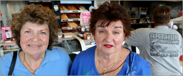 People of Dunkin' and Starbucks People of Dunkin' and Starbucks