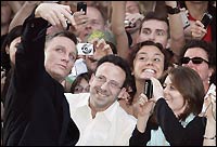 Daniel Craig photographs himself with fans