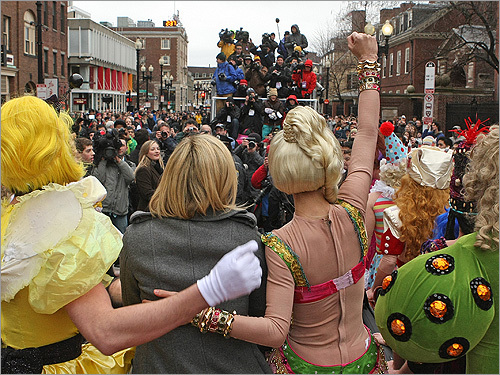 Hasty Pudding Theatricals parade