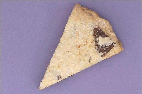 Chocolate-chunk short bread