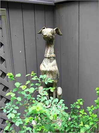 A statue of a whippet.