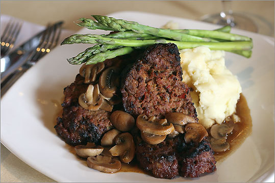 Another of the tastiest entrees is the Kobe meatloaf with mushrooms and asparagus.
