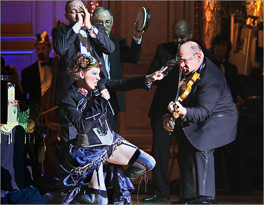 Palmer performed again with the Boston Pops at Symphony Hall in 2009, this time on New Year's Eve. Read the full story