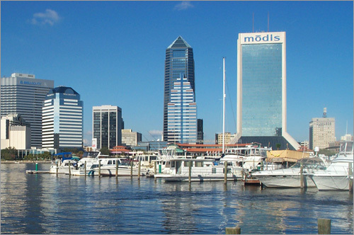 5. Downtown Jacksonville The downtown Jacksonville skyline, dotted by BellSouth and the Modis building, overlooks the St. Johns River.
