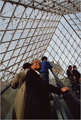 I.M. Pei I. M. Pei , the celebrated architect, graduated from MIT in 1940 before sliding down the river to attend Harvard’s Graduate School of Design. Some of Pei’s most prominent works include the East Wing of the National Gallery in Washington, D.C., the Bank of China headquarters in Hong Kong, and the Louvre Pyramid in Paris. Though not his most celebrated works, his local projects are a huge part of Boston culture, especially the John F. Kennedy Presidential Library and Museum.