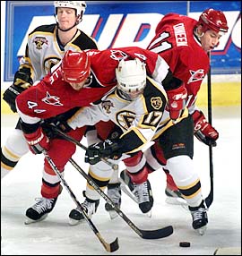 Shawn Bates gets double teamed