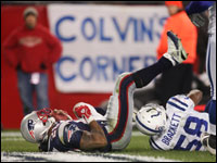 Patriots Corey Dillon (28) scores the Patriots first touchdown. 