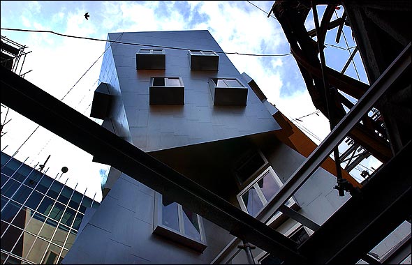 Starchitecure on campus