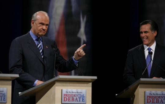 At the GOP debate in Iowa on Wednesday, Fred Thompson and Mitt Romney traded some good-natured barbs in the sort of humanizing moment that some analysts say appeals to voters.