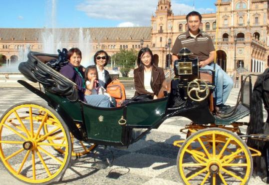 Debbie Lin, her husband, Fred, in Spain with their daughter, Sophie, and their mothers, Jenny Nau and Kathy Kao.