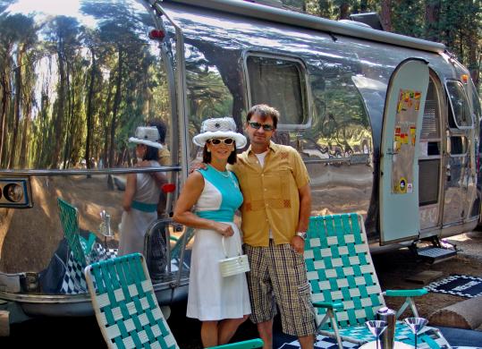 Suckers for midcentury modern, Michael and Tina Lambert of St. Thomas, Ontario, gutted their Airstream trailer and rebuilt it in Atomic kitsch.