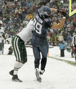 Jets linebacker David Harris couldn't prevent John Carlson's second-quarter touchdown catch.