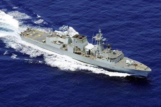 The Canadian frigate Winnipeg helped pursue a band of Somali pirates who tried to attack a Norwegian tanker.