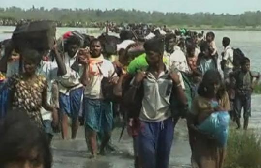 Trapped Sri Lankan civilians were freed after the army breached a Tamil Tiger rebel fortification yesterday.