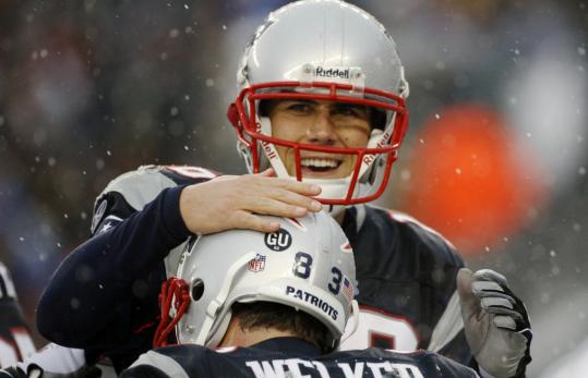 Matt Cassel took over for Tom Brady and led the Patriots to an 11-5 mark but no playoff berth.
