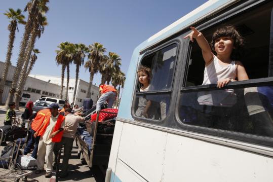 Palestinians arrived yesterday from Egypt to the southern Gaza Strip through the Rafah crossing border.