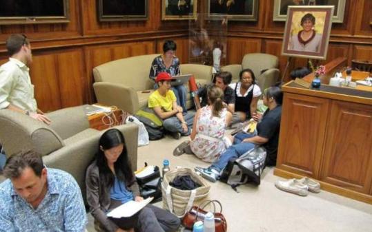 Opponents of Hawaii’s school furloughs have camped in the lobby of the governor’s office for five of the past seven days.