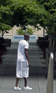 After diving into questions from the media yesterday at the team hotel, the Celtics’ Kevin Garnett heads to the pool area.