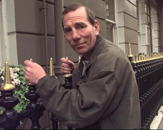 Pete Postlethwaite, pictured in London in 1997, is best known for his roles in “The Usual Suspects’’ and “In the Name of the Father.’’