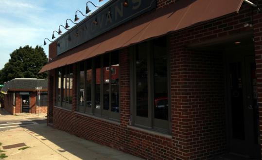 C.F. Donovan’s, a neighborhood melting pot that closed in November 2009, opens today as the Savin Bar + Kitchen tavern.