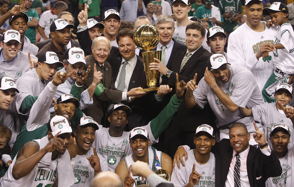 2008 NBA Champs Celtics Rolling Rally Photos The Big