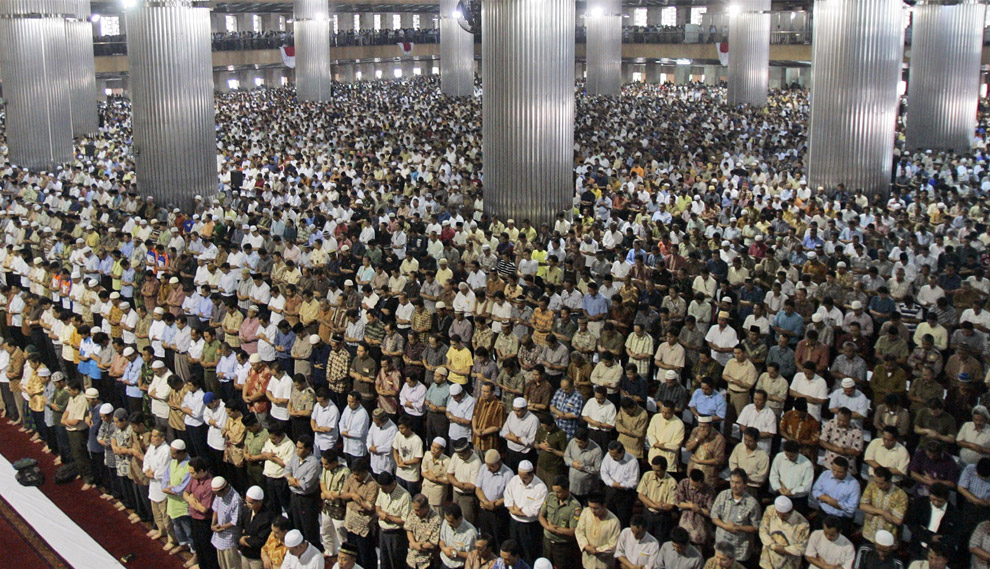 Ramadan 2009 celebrated fasting