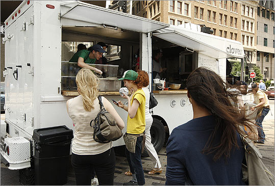 A guide to the best food trucks in Boston - Boston.com
