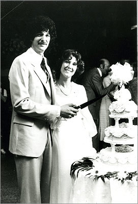 Howard's first Wedding Photo. : r/howardstern